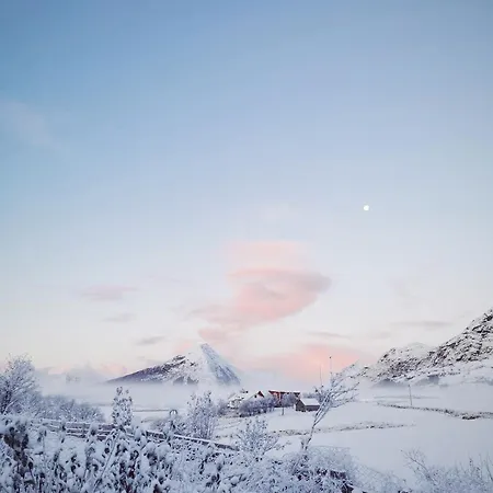 The Northern Lights House Leknes